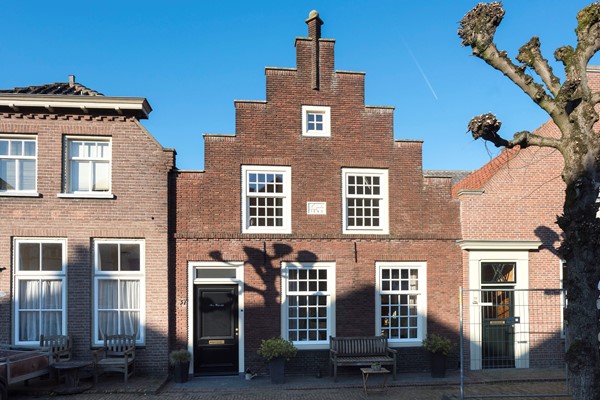 Te huur: Hoogstraat 37, 4285 AG Woudrichem